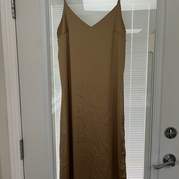 Midi gold silk satin dress size S - Picture 4 of 4